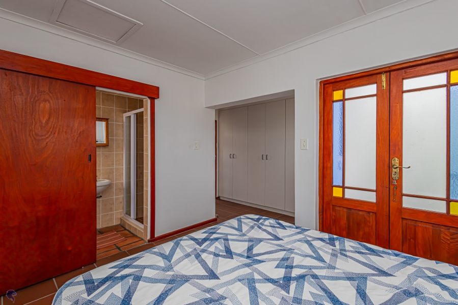 4 Bedroom Property for Sale in Country Club Western Cape
